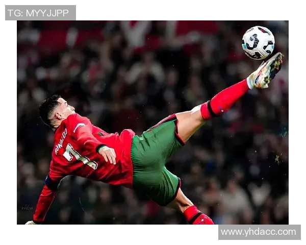 足球明星人物卡通形象大揭秘趣味介绍他们的传奇故事与球场风采